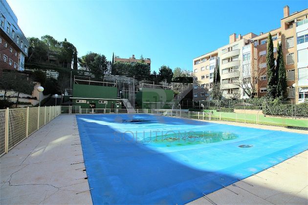 Foto 2 de Pis en lloguer a Aravaca de 2 habitacions amb terrassa i piscina