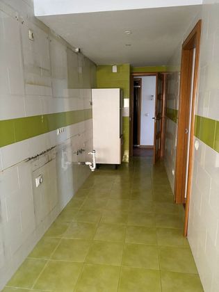 Foto 1 de Piso en venta en Portazgo de 2 habitaciones con terraza y ascensor