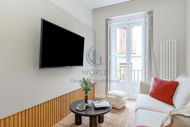 Foto 2 de Piso en venta en Universidad - Malasaña de 2 habitaciones con balcón y aire acondicionado