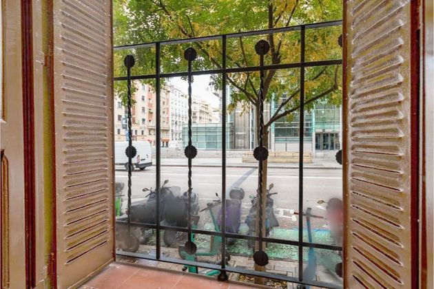 Foto 2 de Piso en venta en Goya de 2 habitaciones con balcón y aire acondicionado