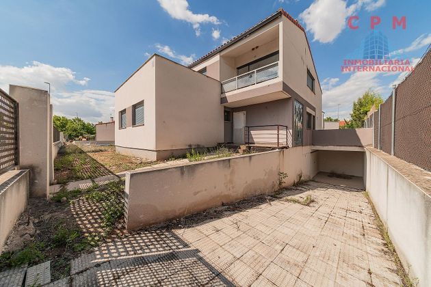 Foto 1 de Xalet en venda a La Montaña - El Cortijo de 4 habitacions amb terrassa i garatge