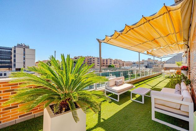 Foto 1 de Àtic en venda a Aravaca de 3 habitacions amb terrassa i piscina