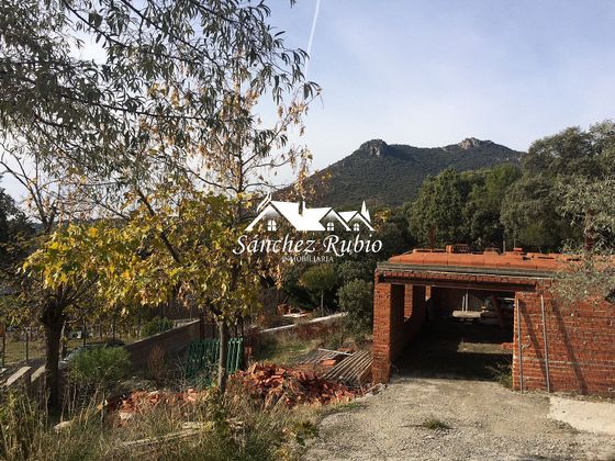Foto 2 de Xalet en venda a Hoyo de Manzanares amb garatge i jardí