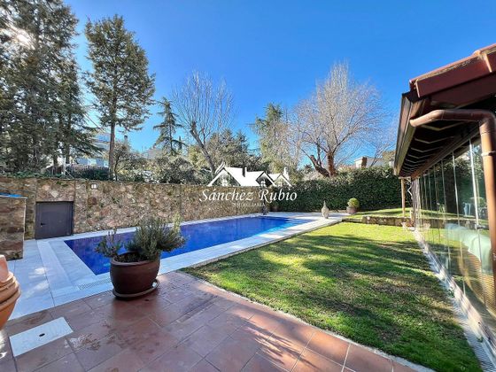 Foto 1 de Xalet en venda a calle Francisco Alonso de 6 habitacions amb terrassa i piscina
