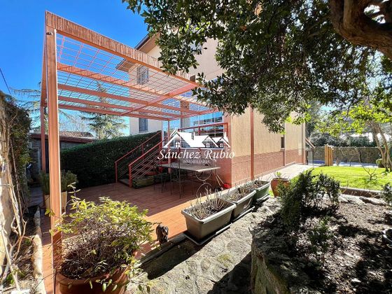 Foto 2 de Xalet en venda a calle Francisco Alonso de 6 habitacions amb terrassa i piscina
