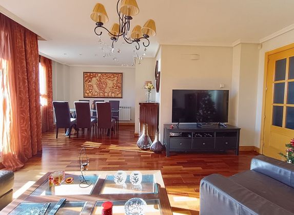 Foto 2 de Àtic en venda a Los Llanos - Valle Pardo de 4 habitacions amb terrassa i piscina