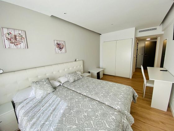 Foto 2 de Estudio en alquiler en Castellana con muebles y aire acondicionado