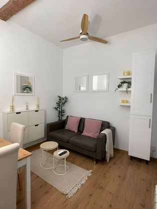 Foto 2 de Alquiler de piso en calle Morejon de 1 habitación con muebles y aire acondicionado