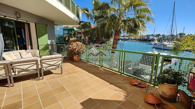 Foto 1 de Pis en venda a calle Jungla del Loro de 4 habitacions amb terrassa i piscina