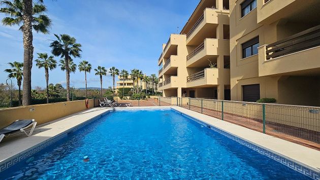 Foto 1 de Àtic en lloguer a calle Ribera del Paraiso de 3 habitacions amb terrassa i piscina