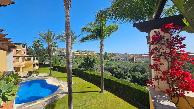 Foto 2 de Piso en venta en calle La Cañada del Golf de 3 habitaciones con terraza y piscina