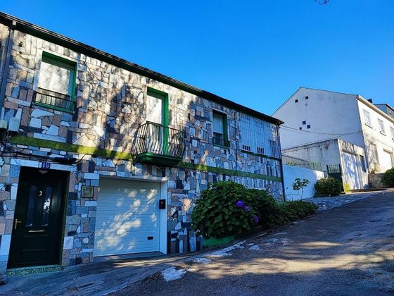 Foto 2 de Casa en venda a Castro Caldelas de 4 habitacions amb terrassa i garatge