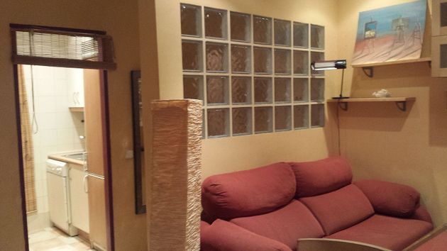 Foto 1 de Pis en venda a Arapiles de 2 habitacions amb mobles i calefacció