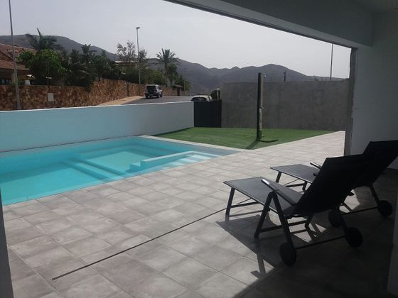 Foto 2 de Chalet en venta en La Envía de 3 habitaciones con terraza y piscina