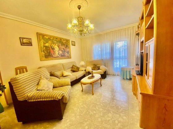 Foto 1 de Pis en venda a Marroquina de 3 habitacions amb terrassa i garatge