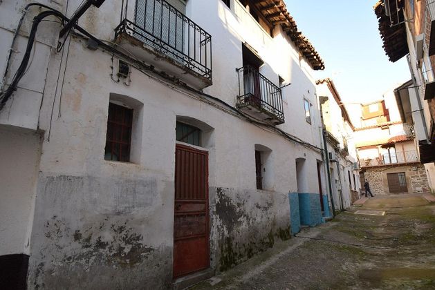 Foto 2 de Venta de casa rural en Poyales del Hoyo de 1 habitación y 243 m²