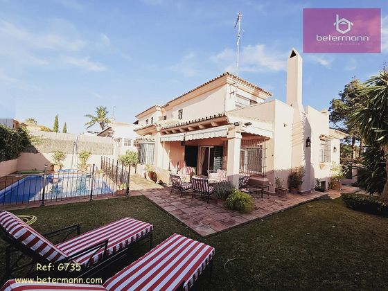 Foto 1 de Casa en venda a Vistahermosa  - Fuentebravía de 7 habitacions amb terrassa i piscina
