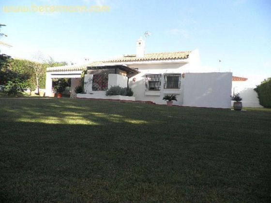 Foto 1 de Venta de chalet en Vistahermosa  - Fuentebravía de 4 habitaciones con terraza y jardín