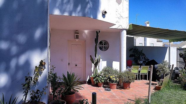 Foto 1 de Alquiler de casa en Vistahermosa  - Fuentebravía de 4 habitaciones con terraza y jardín