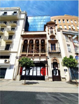 Foto 1 de Edifici en venda a calle Jesus Nazareno de 663 m²