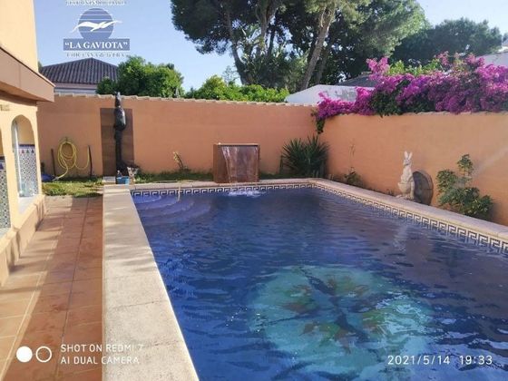 Foto 2 de Xalet en venda a Ctra de La Playa - La Coquina de 4 habitacions amb terrassa i piscina