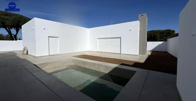 Foto 1 de Xalet en venda a Pelagatos - Pago del Humo de 3 habitacions amb terrassa i piscina