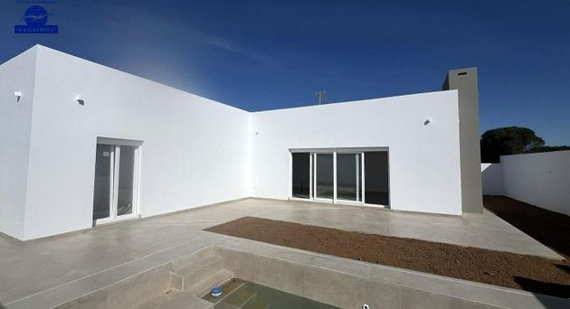 Foto 2 de Xalet en venda a Pelagatos - Pago del Humo de 3 habitacions amb terrassa i piscina