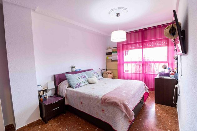 Foto 2 de Piso en venta en Benahadux de 3 habitaciones con terraza
