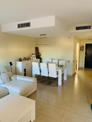 Foto 2 de Casa adossada en venda a Villanueva Golf de 3 habitacions amb terrassa i piscina