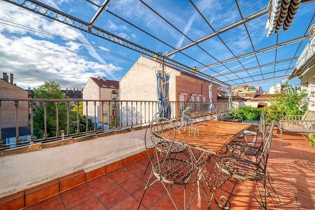 Foto 1 de Casa en venda a Casco Antiguo Norte de 6 habitacions amb terrassa i piscina