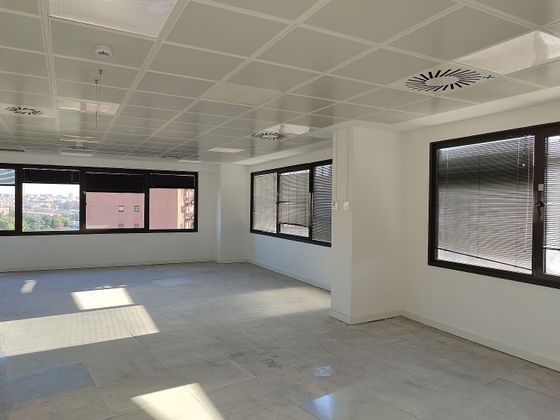 Foto 1 de Oficina en alquiler en Estrella de 301 m²