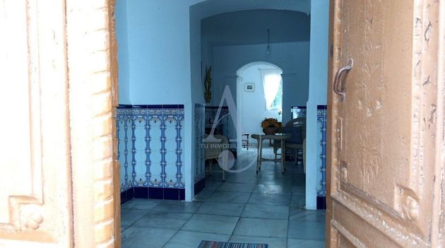 Foto 2 de Venta de casa en Jimena de la Frontera de 9 habitaciones con terraza y jardín
