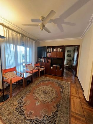 Foto 2 de Pis en lloguer a calle De José del Hierro de 4 habitacions amb mobles i aire acondicionat