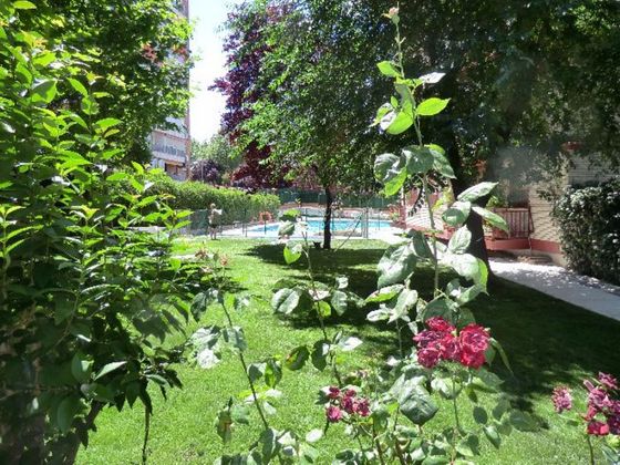 Foto 1 de Pis en venda a calle De Santa Cecilia de 2 habitacions amb terrassa i piscina