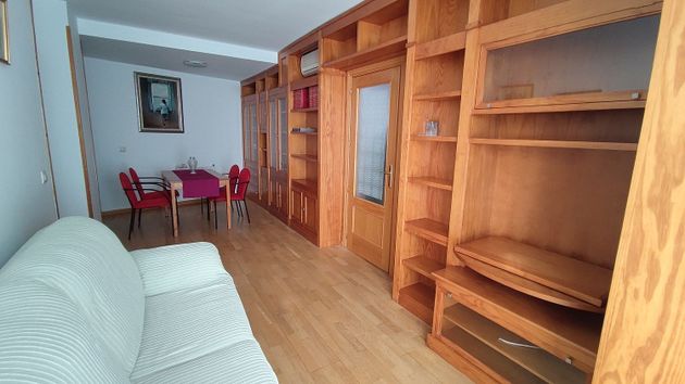 Foto 1 de Pis en lloguer a calle De Ramón Calabuig de 2 habitacions amb aire acondicionat i calefacció