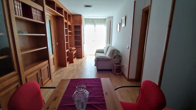 Foto 2 de Alquiler de piso en calle De Ramón Calabuig de 2 habitaciones con aire acondicionado y calefacción