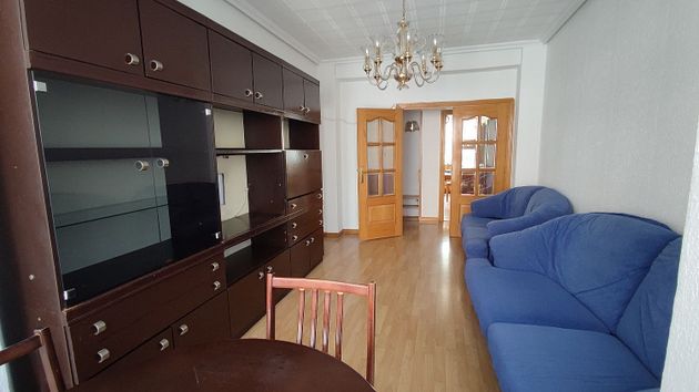 Foto 2 de Piso en alquiler en calle Viejo de Leganés de 3 habitaciones con terraza y aire acondicionado