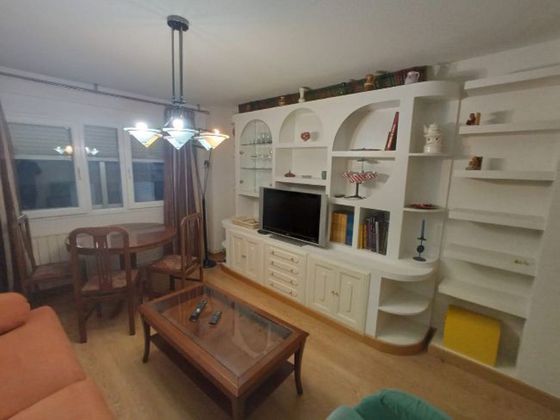 Foto 2 de Pis en lloguer a calle De Servando Batanero de 3 habitacions amb terrassa i mobles