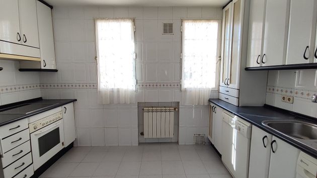 Foto 2 de Piso en alquiler en calle De Arroyo de Fontarrón de 2 habitaciones con calefacción y ascensor