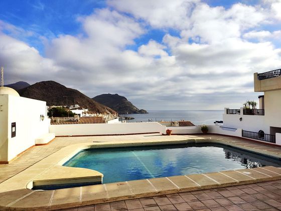 Foto 1 de Casa en venta en ronda De San Jose de 3 habitaciones con terraza y piscina
