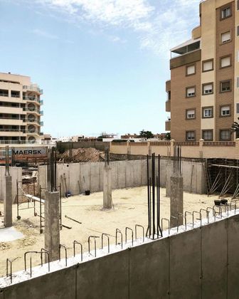 Foto 1 de Pis en venda a avenida Legión Española de 2 habitacions amb terrassa i piscina