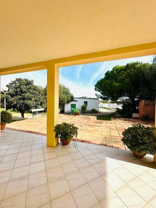 Foto 2 de Casa rural en venda a Este-Delicias de 4 habitacions amb terrassa i jardí