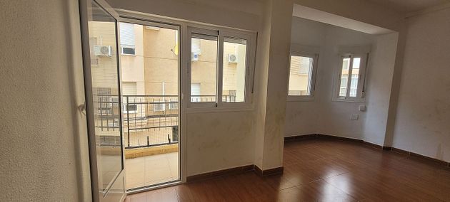 Foto 2 de Pis en venda a Plaza de Toros - Santa Rita de 3 habitacions amb terrassa i ascensor