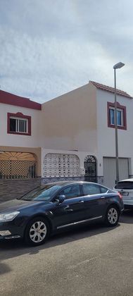 Foto 2 de Casa adossada en venda a La Cañada-Costacabana-Loma Cabrera-El Alquián de 4 habitacions amb terrassa i garatge