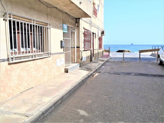 Foto 2 de Pis en venda a calle Bajada del Mar de 2 habitacions i 75 m²