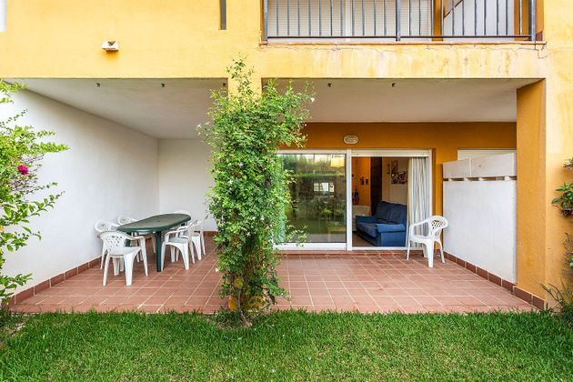 Foto 2 de Piso en venta en avenida Alhambra de 2 habitaciones con terraza y piscina