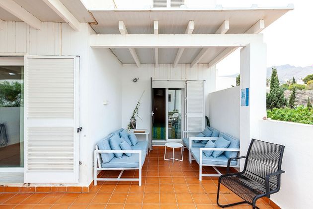 Foto 2 de Piso en venta en paseo Del Mediterráneo de 3 habitaciones con terraza y piscina