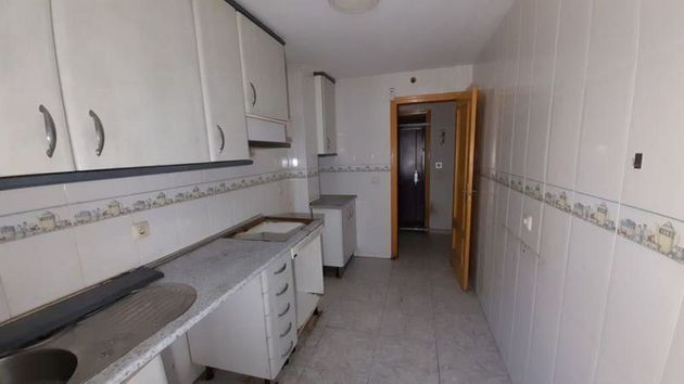 Foto 1 de Dúplex en venda a calle Cambroneras de 3 habitacions amb garatge i calefacció