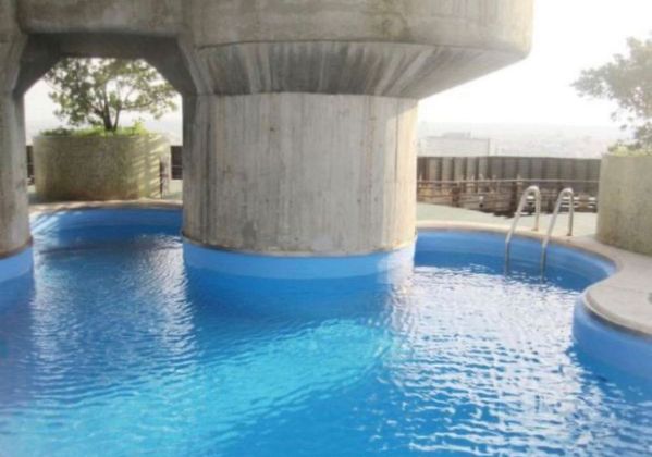 Foto 1 de Estudi en lloguer a calle Del Corazón de María amb piscina i aire acondicionat