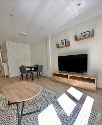Foto 2 de Alquiler de piso en Castillejos de 1 habitación con muebles y aire acondicionado
